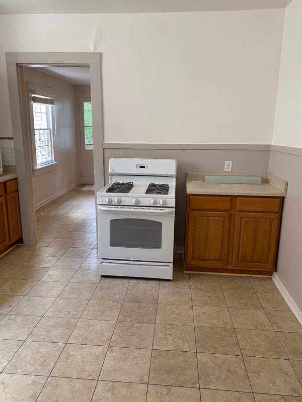 Photo - 924 N Roman St