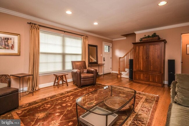 Photo - 8804 Walnut Hill Rd
