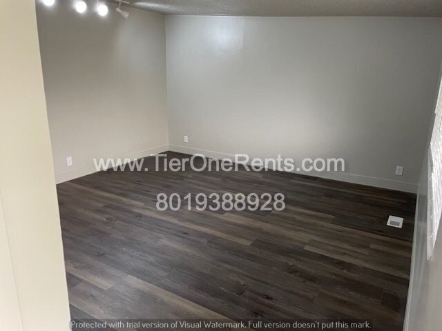 Photo - Limited-time offer: $500 off first months ... Unit B