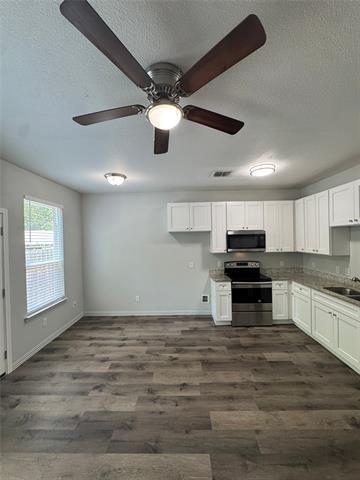 Photo - 2026 Brookes St