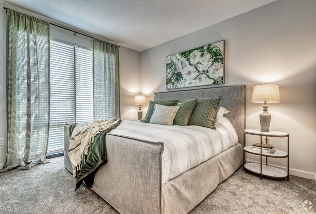 2BR, 2BA - 1,078SF - B2 Floorplan