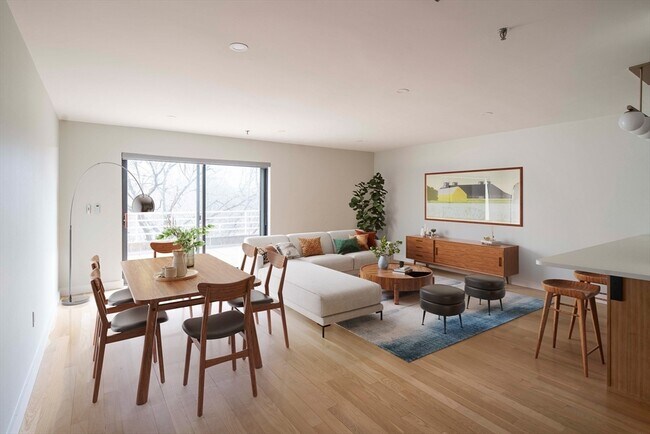 Photo - 199 Coolidge Ave Unidad 113