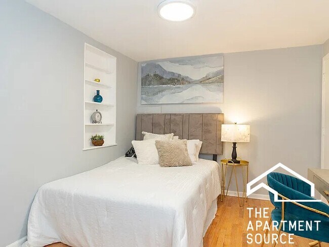 Photo - 3729 N Clifton Ave Unit 1R