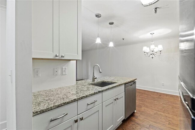 Photo - 300 Johnson Ferry Rd Unit A110