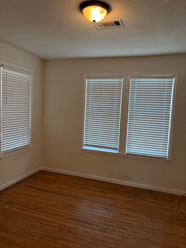 Photo - 707 N 19th St Unit 707B