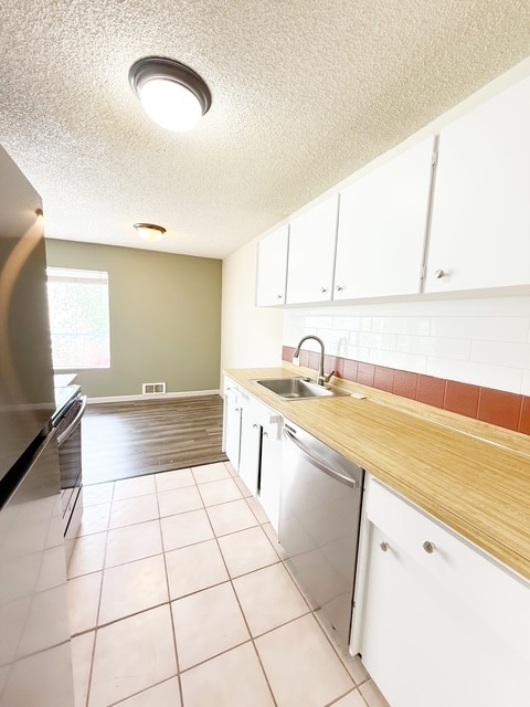 Photo - 924 Shorewood Dr