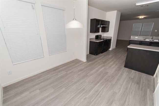 Photo - 2439 Lago Mirado Wy