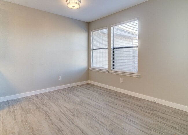 Photo - 1205/1207 Gregory Ln Unit -1205