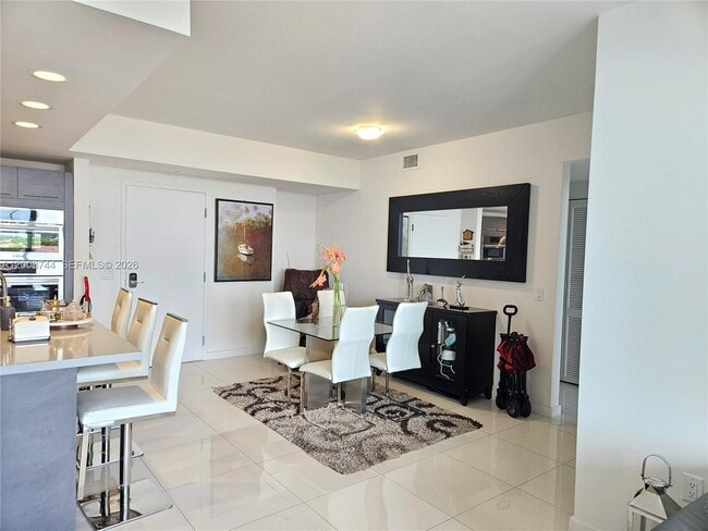 Photo - 7875 NW 107th Ave Unit 510
