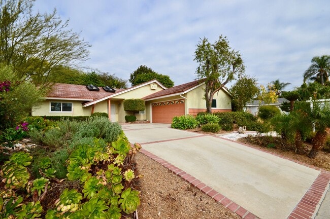 Photo - 3 Bedroom in Great Fullerton Neighborhood ...