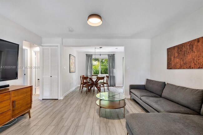 Photo - 74 NW 117th St