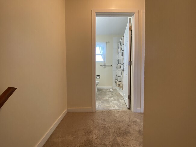 Photo - 10435-10458 58 Ave NW