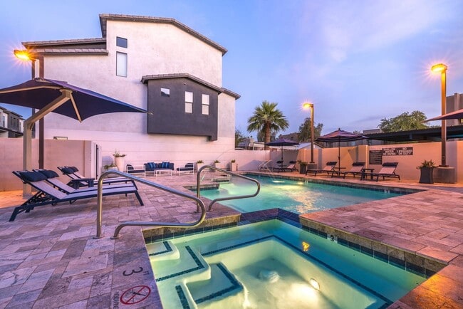 Dolce Villagio Townhomes