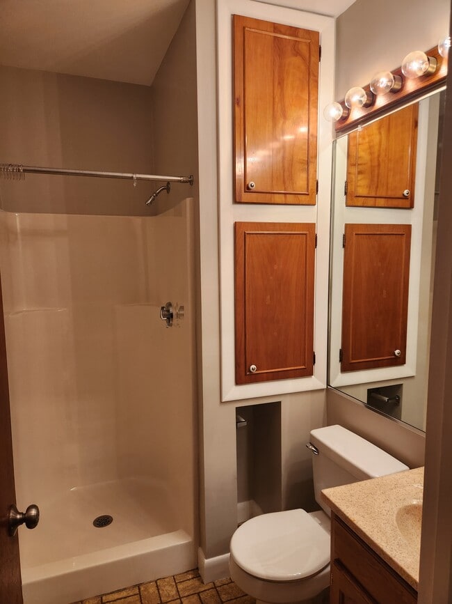 Photo - 34 Mount Hope Ave