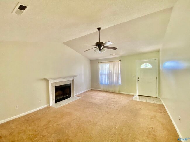 Photo - 225 Old Country Ct