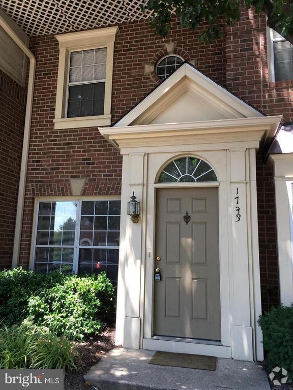 Building Photo - 1733 Kingsgate Ct Rental