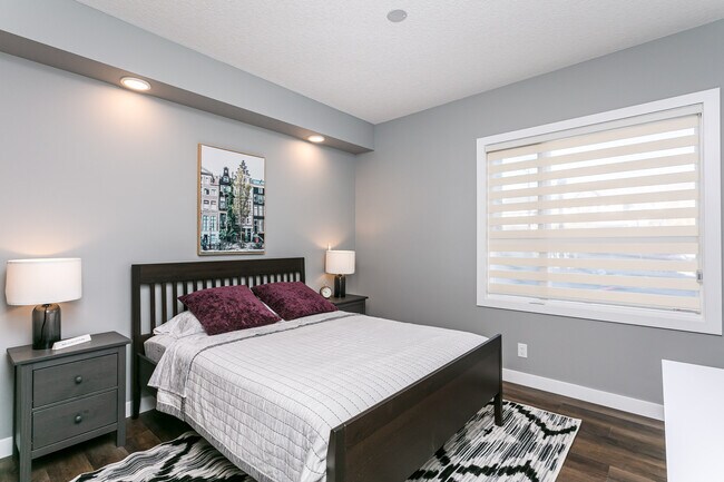 Photo - The View at Charlesworth