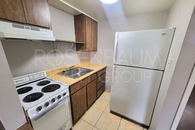 Photo - 9230 N 6th St Unit 7