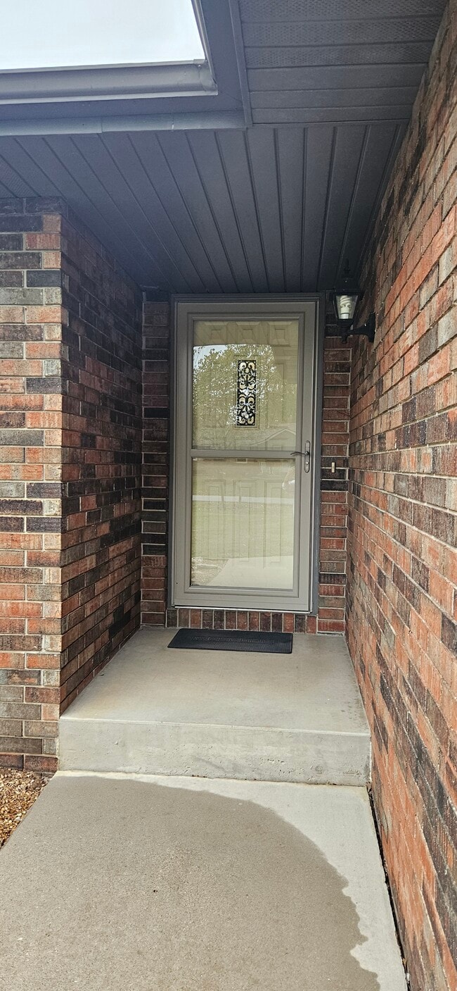 Photo - 117 Grand Prairie Dr