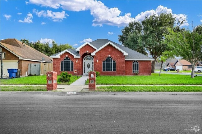 Building Photo - 4621 W Maple Ave Rental