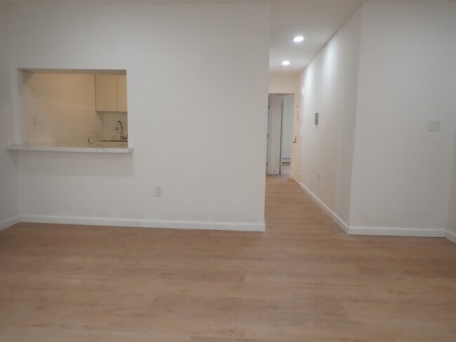 Photo - 1174 Sherman Ave Unit 2