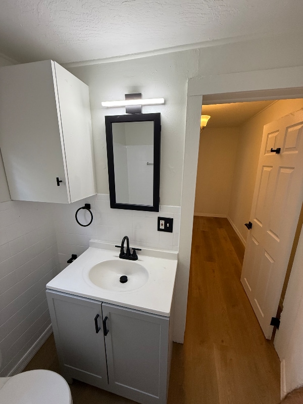 Photo - 935 21st St S