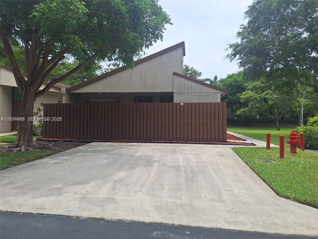 22280 Timberly Dr Unit 22280