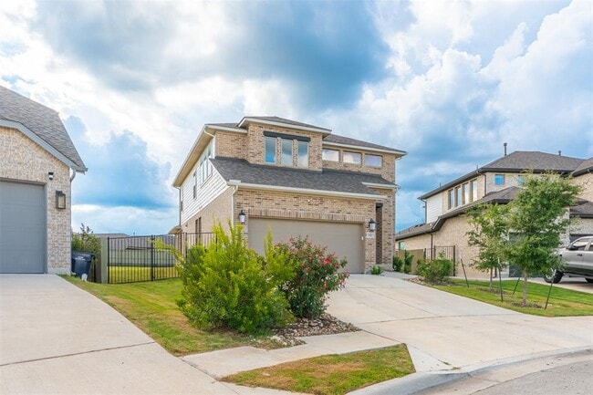 Photo - 521 Calmo Ct