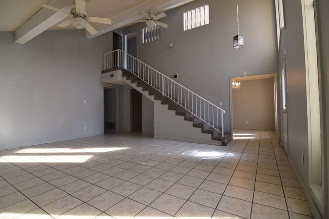 Photo - $1,800.00 Move-in-Special
