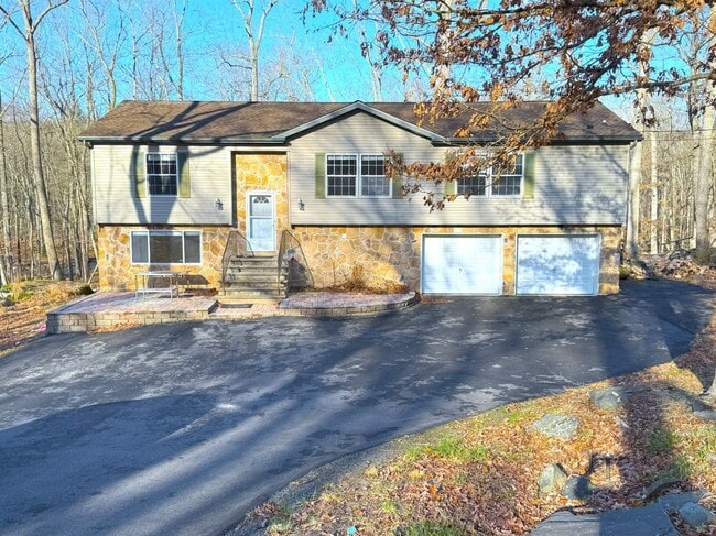 Photo - 6486 Decker Rd House