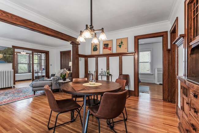 Photo - 3829 Blaisdell Ave