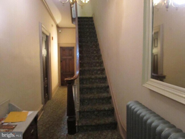 Photo - 5911 Greene St