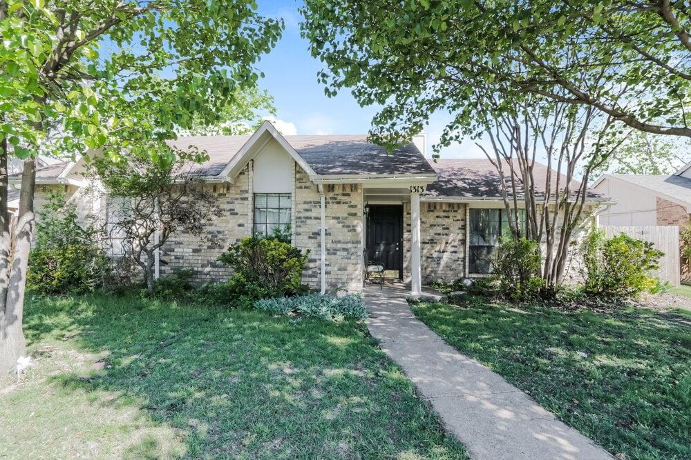 Photo - 1313 Timberview Dr Casa