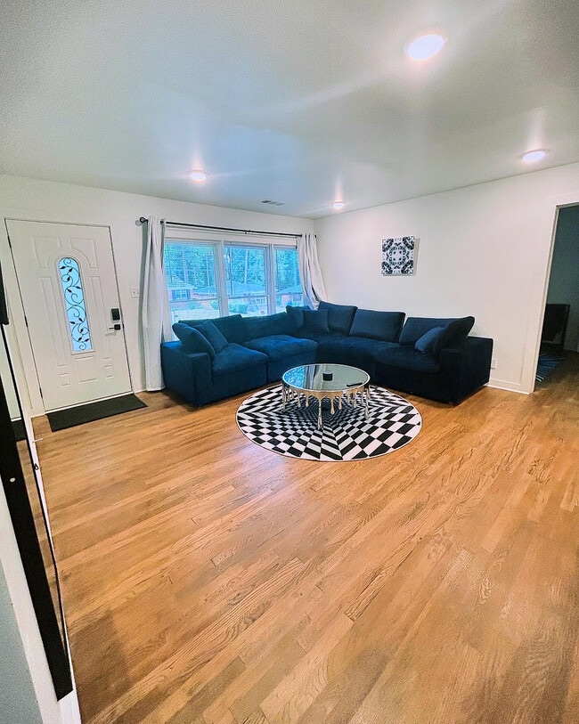 Photo - Room in Duplex on Hightower Ct NW