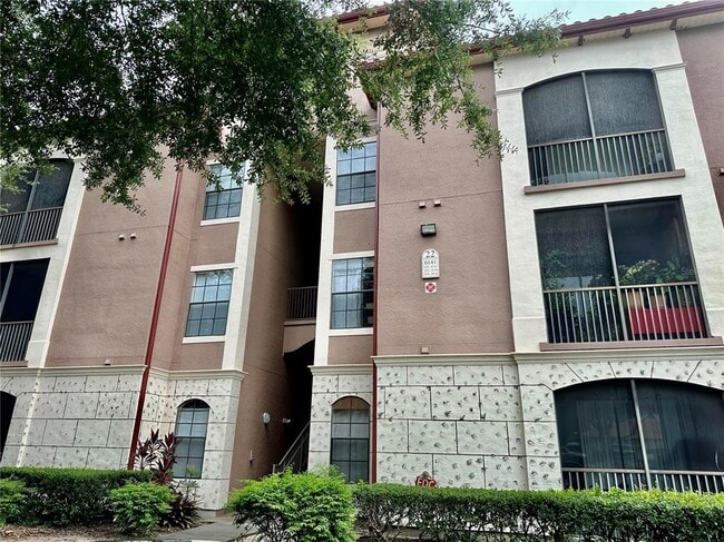 Building Photo - 6141 Metrowest Blvd Unit 303 Rental