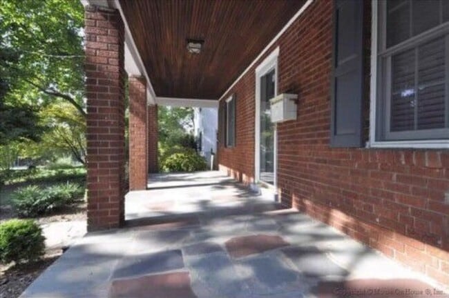 Photo - 9412 Colesville Rd
