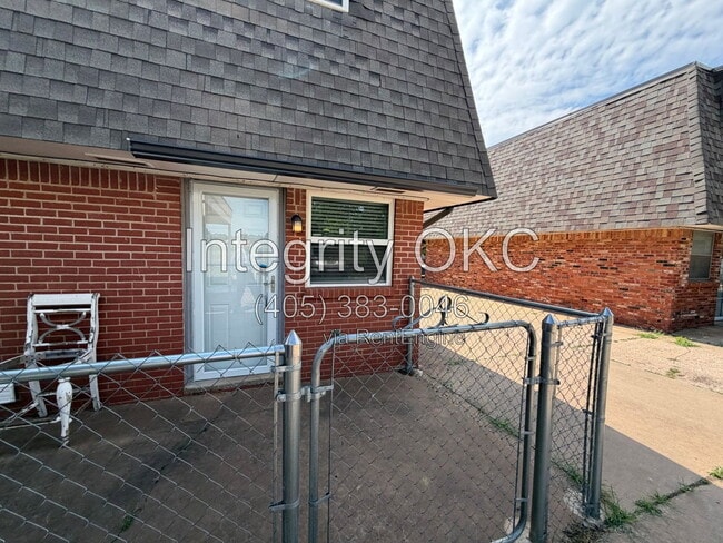 Photo - 2614 Elwood Dr