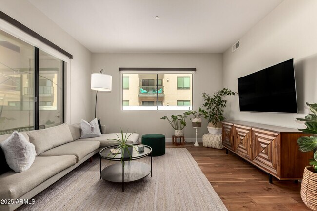 Photo - 7300 E Earll Dr Unidad 2001