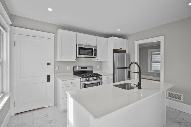 Photo - Completely Renovated 2 Bedroom in Elmhurst! Unit #1