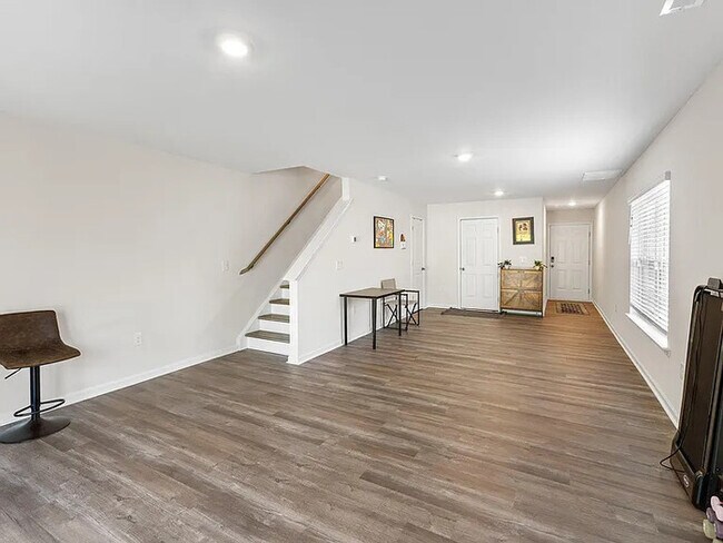 Photo - Build Equity Like a Homeowner – Lease to Own