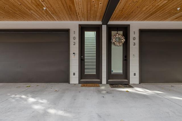 Photo - 2317 Moser Ave Unidad 102