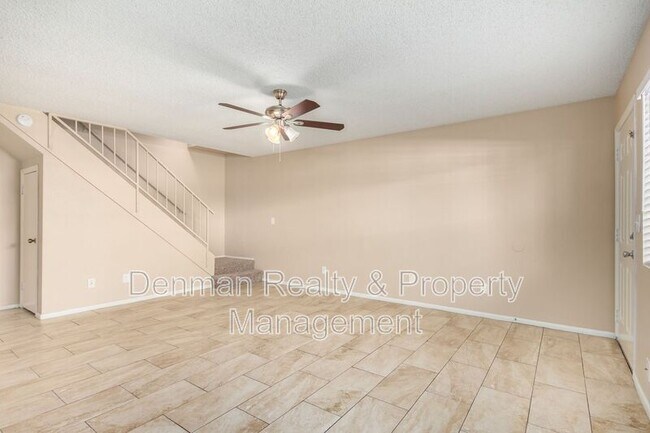 Photo - 860 E Brown Rd