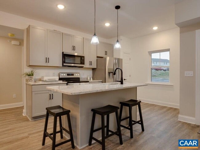 Photo - 1270 Constitution Ct