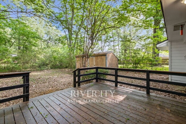 Photo - A Must See, Newly Renovated BEAUTY!!! Section 8 Is Welcomed !!!!