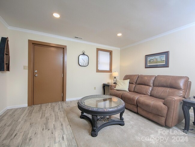 Photo - 177 Goodman Rd Unit A