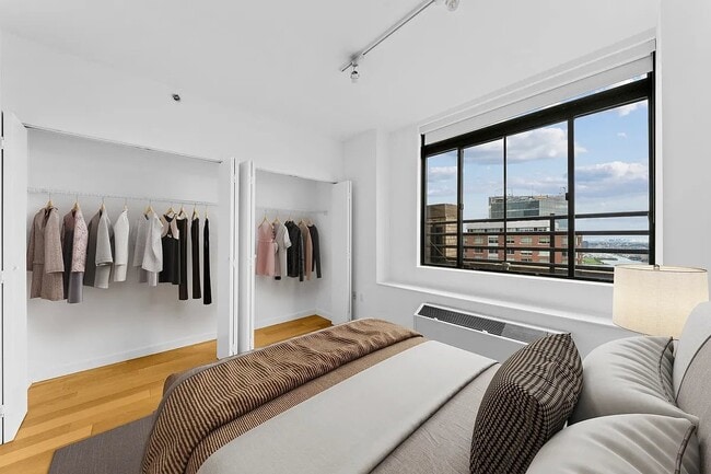 Photo - 2 S End Ave Unit PH04