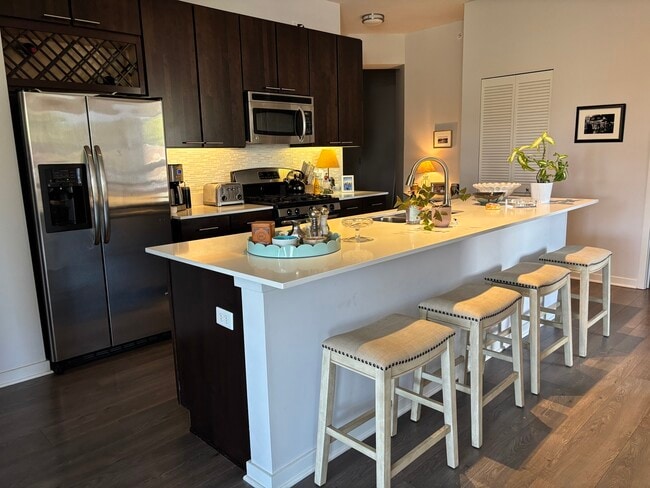 Photo - 1720 Central St