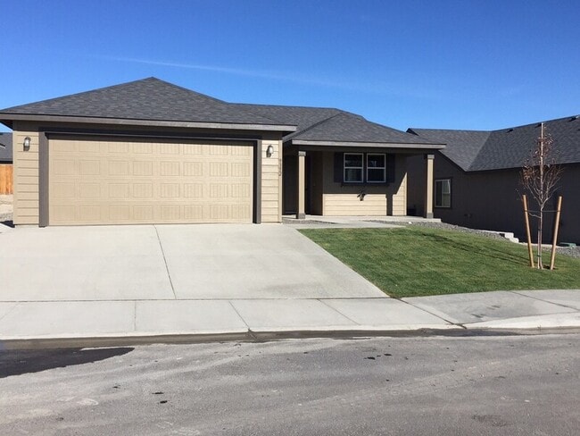 Photo - 9352 W 9th Pl