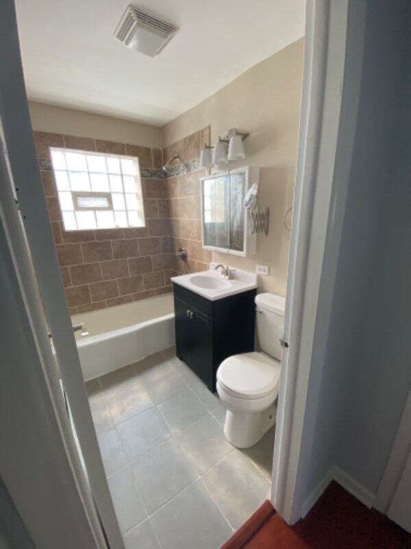 Photo - 780 Waikiki Dr Unit 2