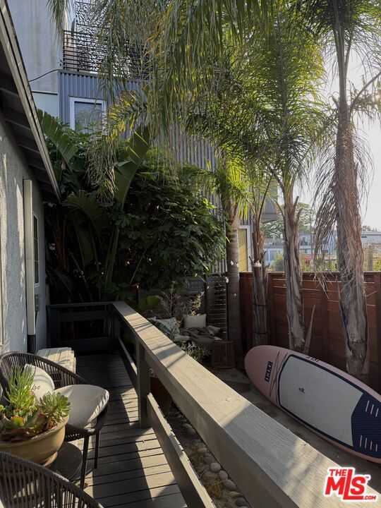 Photo - 830 Brooks Ave